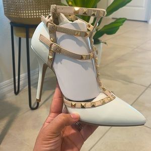 Studded Wild Diva Patent Pumps size 9